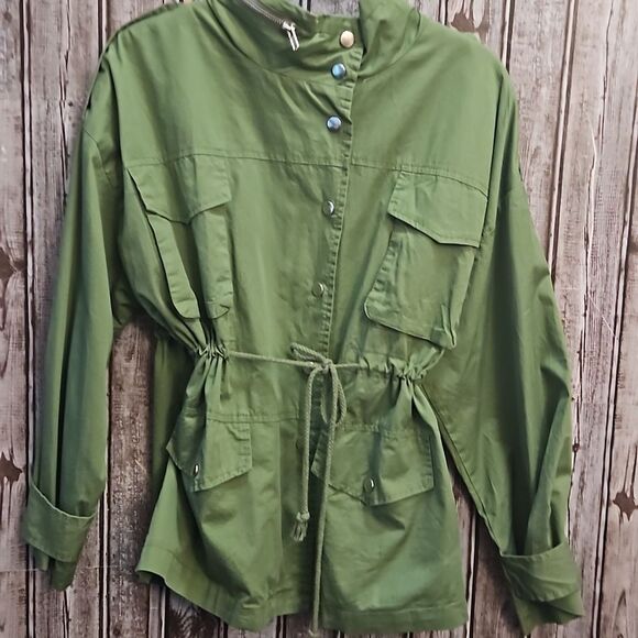 NWT Esther Army Green Anorak Jacket Medium - Picture 6 of 13